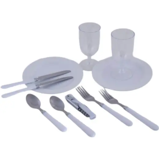 2-Person Rattan Picnic Items